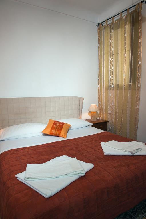 Umberto 33 Bed & Breakfast Piazza Armerina Ruang foto