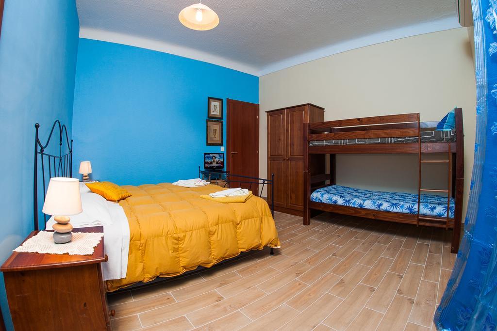 Umberto 33 Bed & Breakfast Piazza Armerina Ruang foto