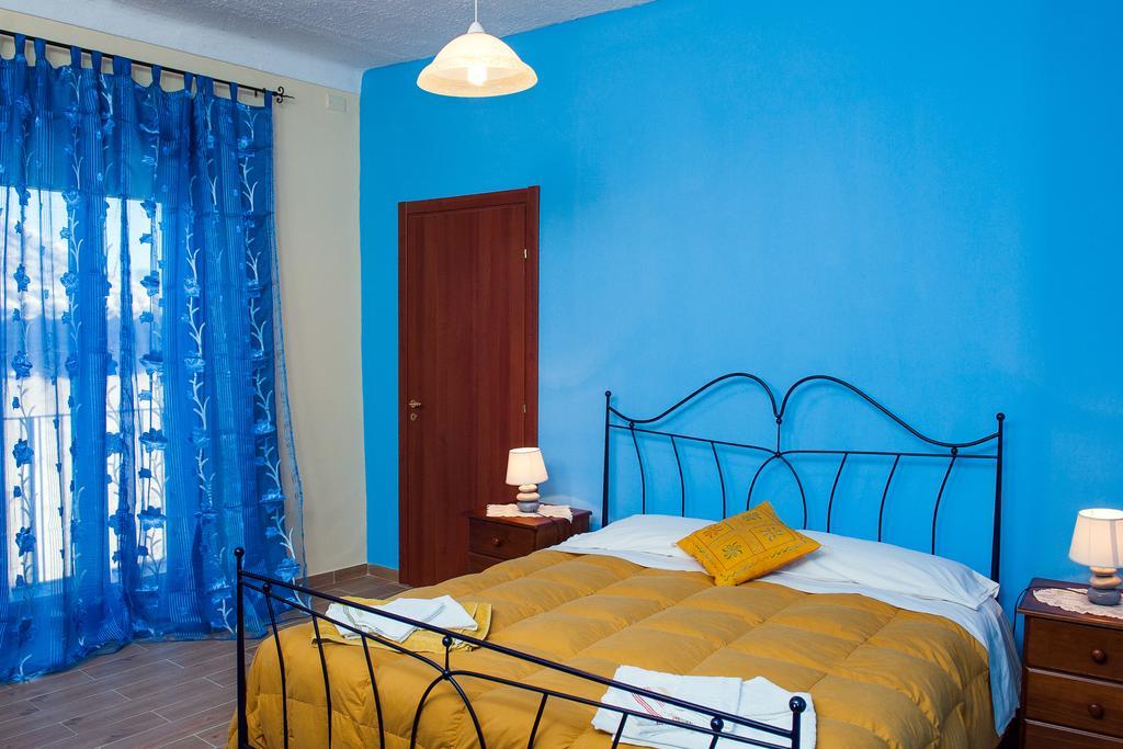 Umberto 33 Bed & Breakfast Piazza Armerina Bagian luar foto